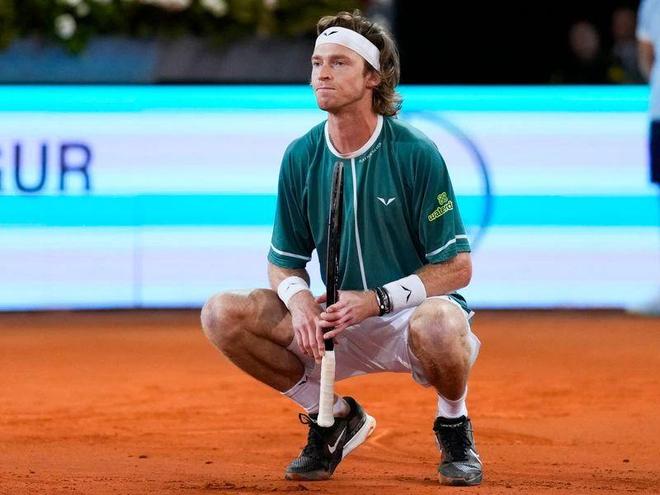 有人的意料 有人的意料