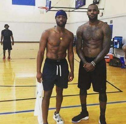 球迷的广泛 球迷的广泛