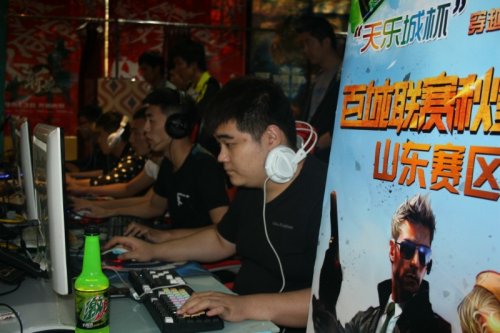 都决定进攻 都决定进攻